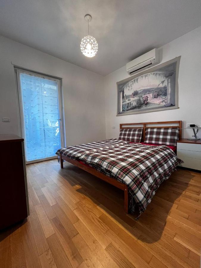 Garden & Pool Perugini Lägenhet Torbole Sul Garda Exteriör bild