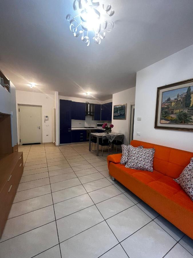 Garden & Pool Perugini Lägenhet Torbole Sul Garda Exteriör bild